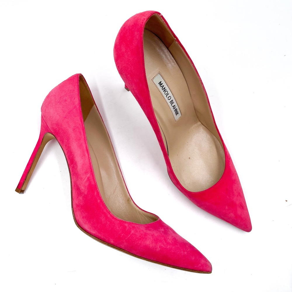 Manolo Blahnik BB Pink Suede Pumps Size 40